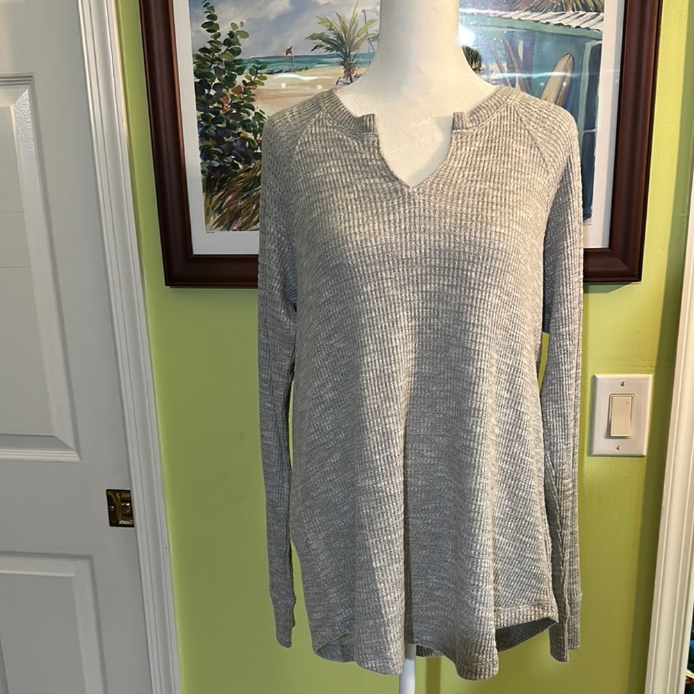 NWT Gray Women's Long Sleeve Top American Eagle